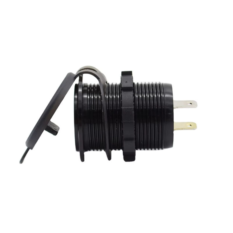 High Quality CE Rohs 12-24V Dual Port Car Charger Universal QC3.0 USB Type C 20W PD Bus Socket Waterproof Function